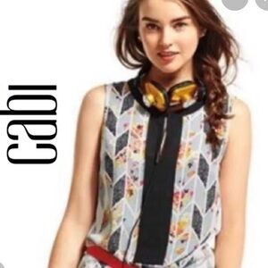 CAbi Women's Geometric Floral Sleeveless Blouse
